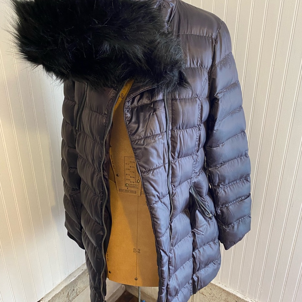 Lovely Dark plum Winter puffer coat